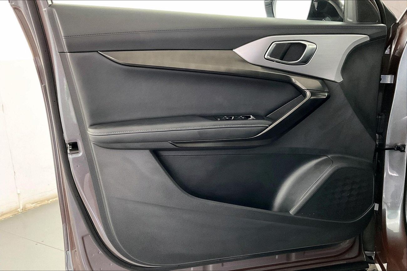 Mitsubishi Outlander Premium - Launch Edition | 1 year free warranty | 0 Down Payment