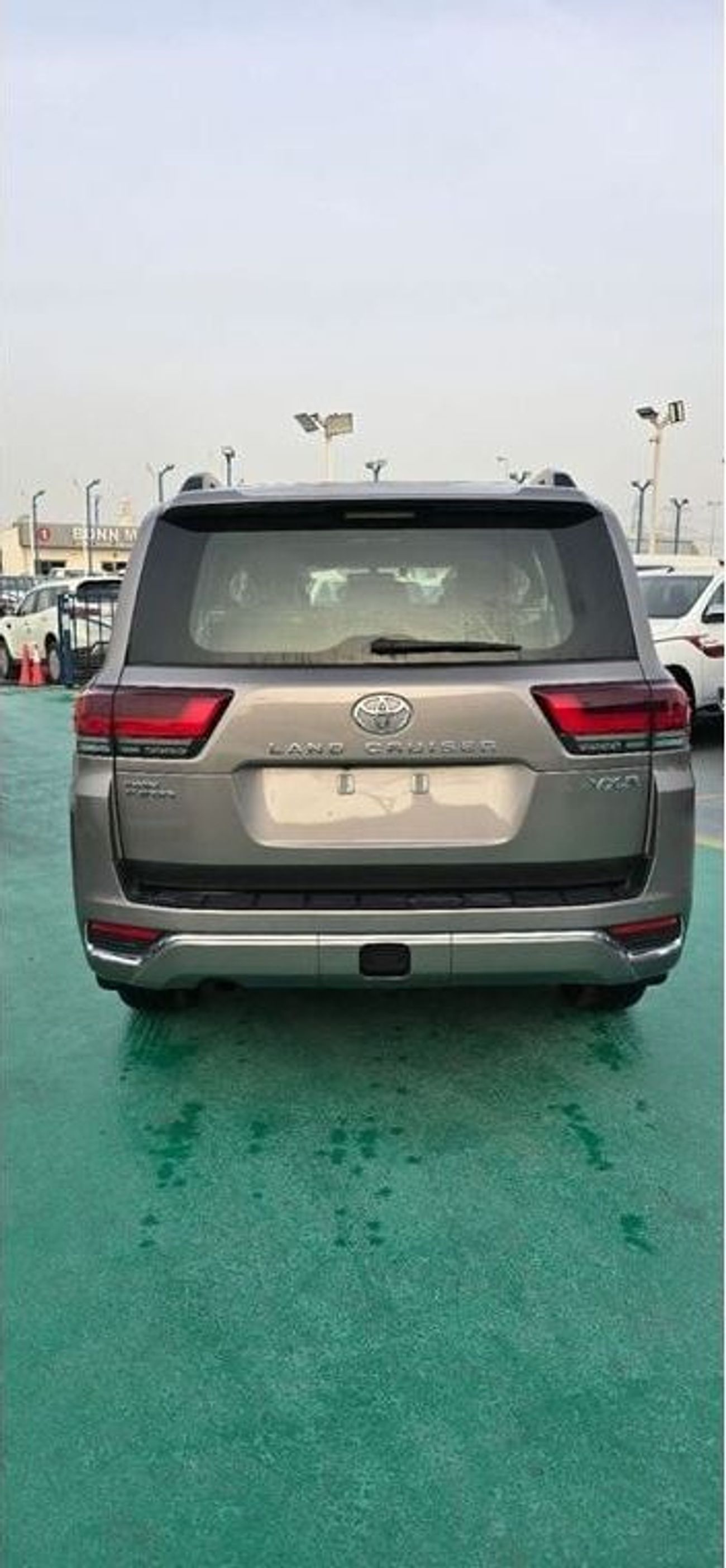 Toyota Land Cruiser LAND CRUISER 3.3 L VXR 2026