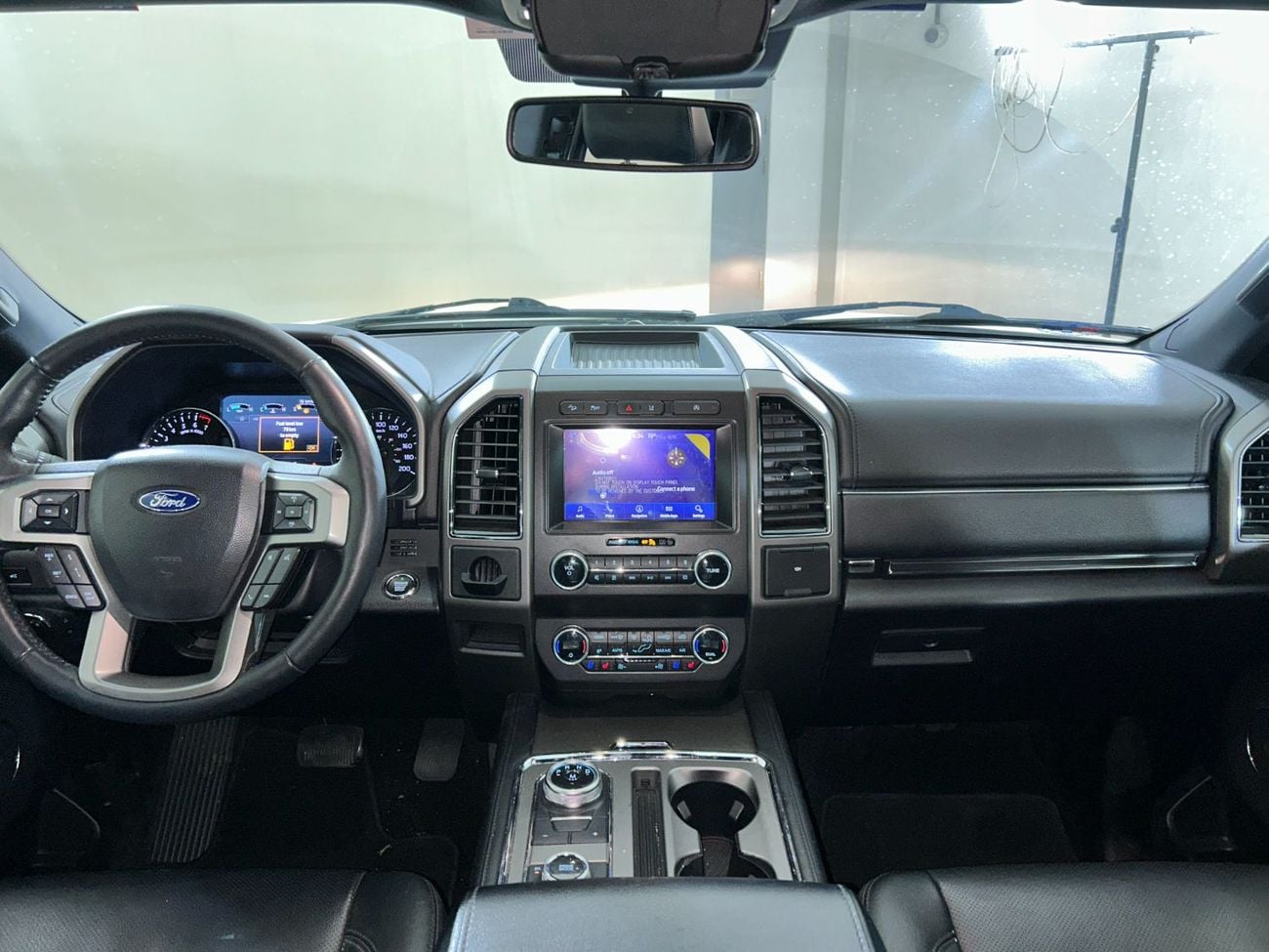 فورد إكسبيديشن XLT 3.5L (380 HP) 4WD