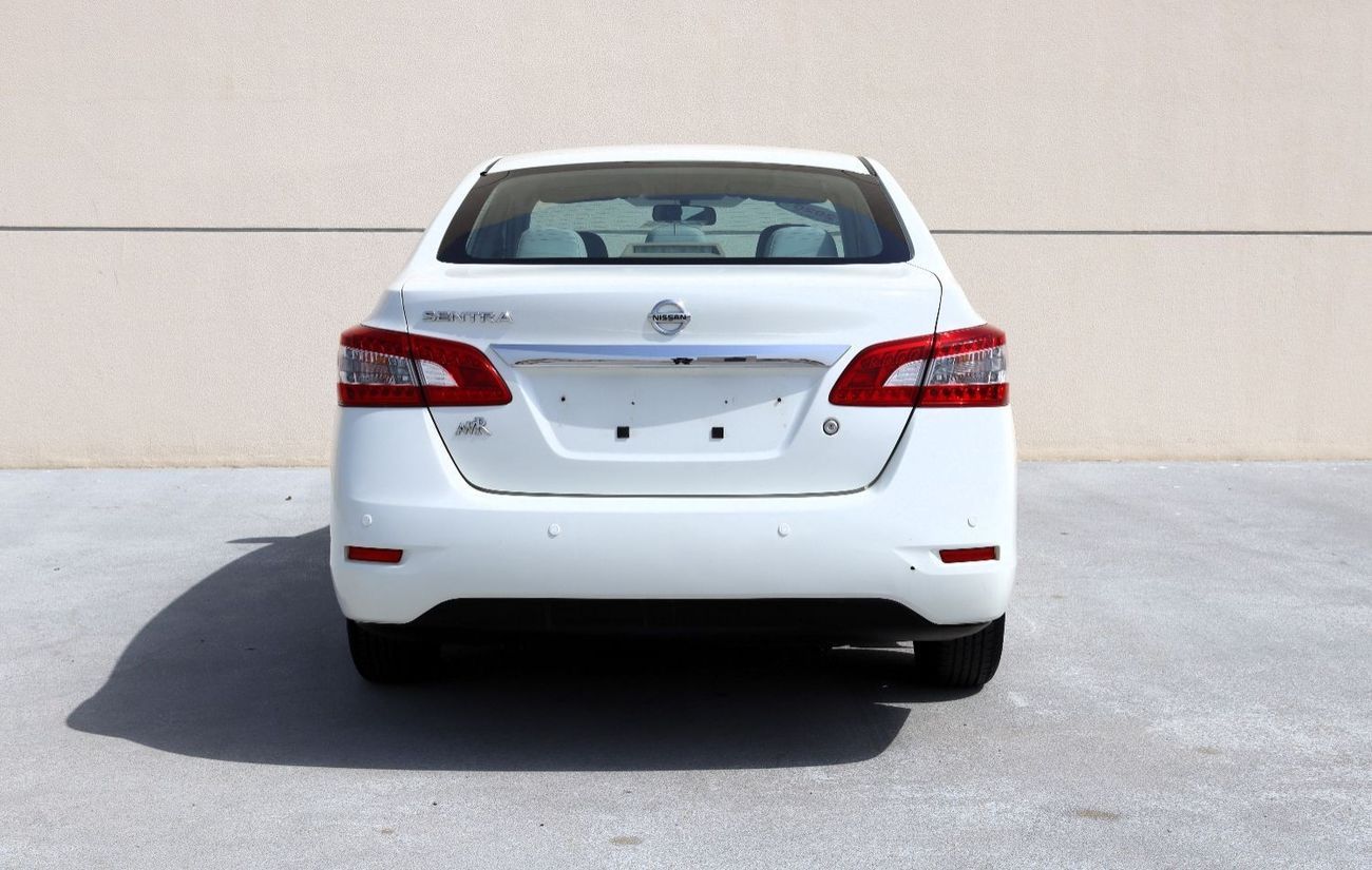 Nissan Sentra S 1.6L (110 HP)