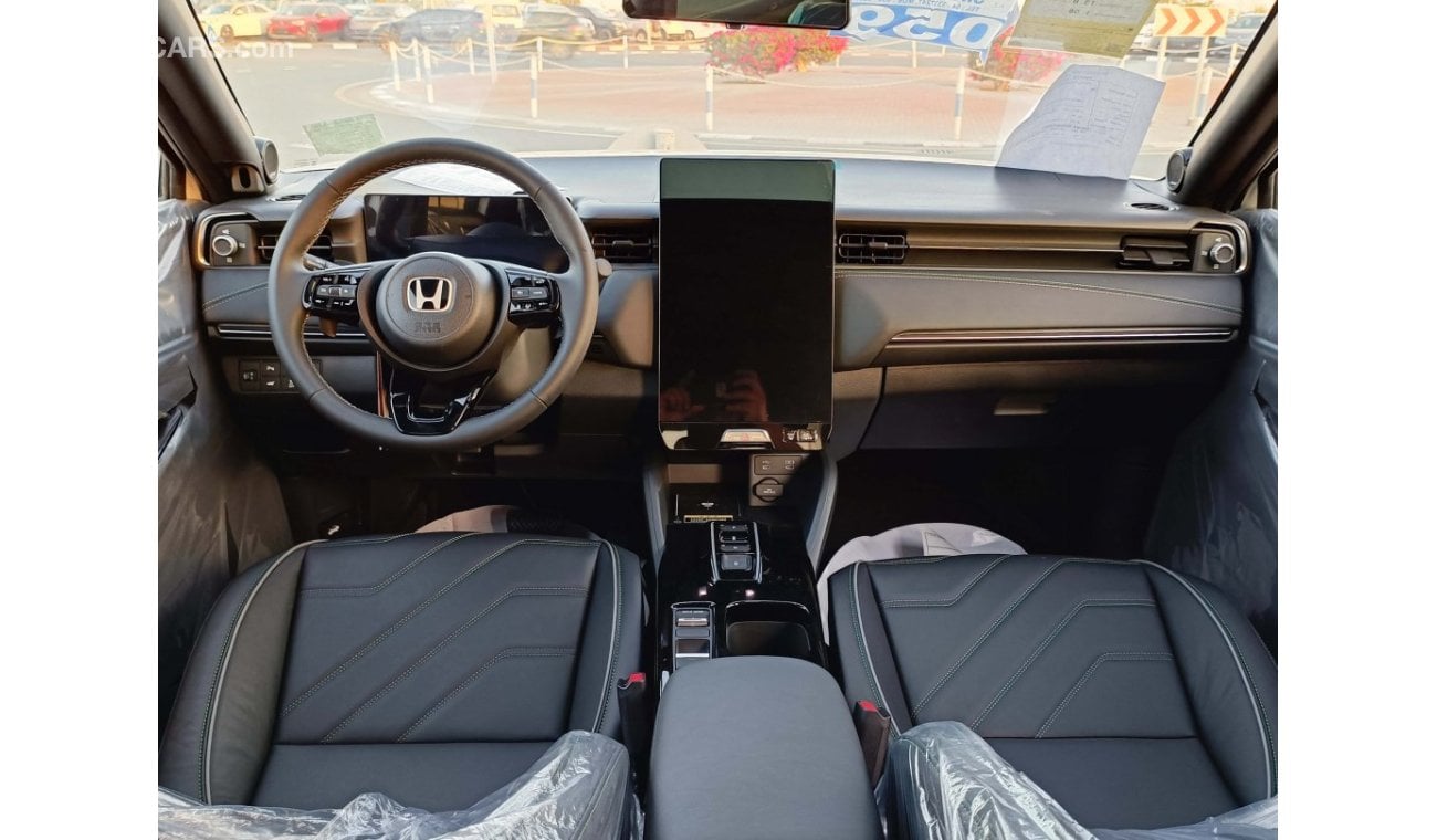 Honda e:NP1 ELectric Engine, Leather Seats / "4" Camera / Twin Sunroof (CODE # 3674)