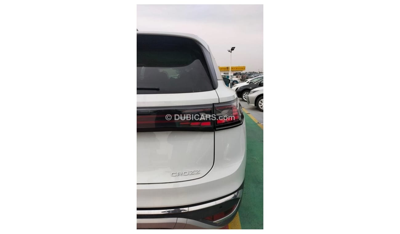 فولكس واجن ID.6 Volkswagen ID,6 pure cross