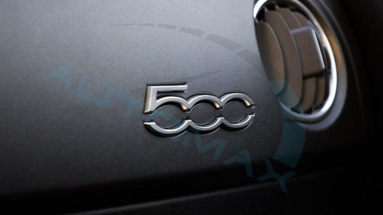 Abarth 695 Cabrio Turismo 1.4T GCC 38200Km 2023 With 2 years Or 120,000 Km Warranty @Official Dealer