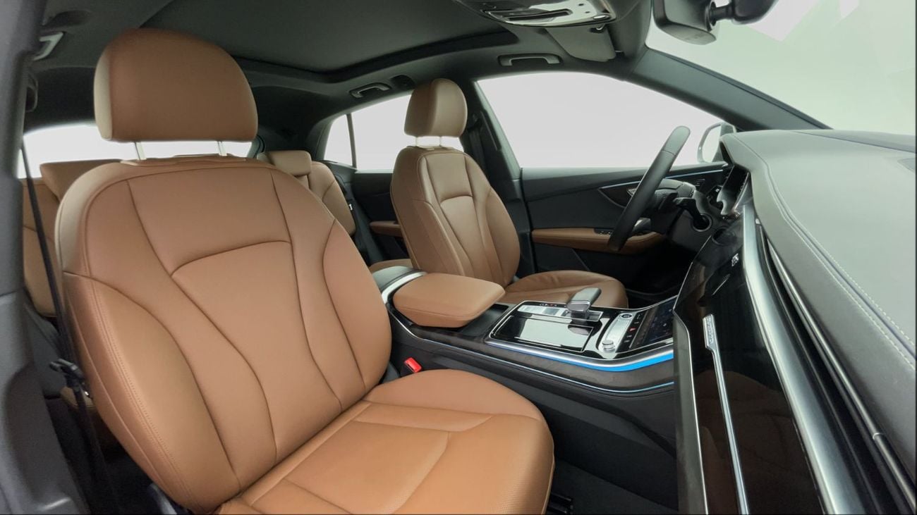 Audi Q8 3L 2023 | 0 DP | 3282/Month | 30 Day Return | Service History