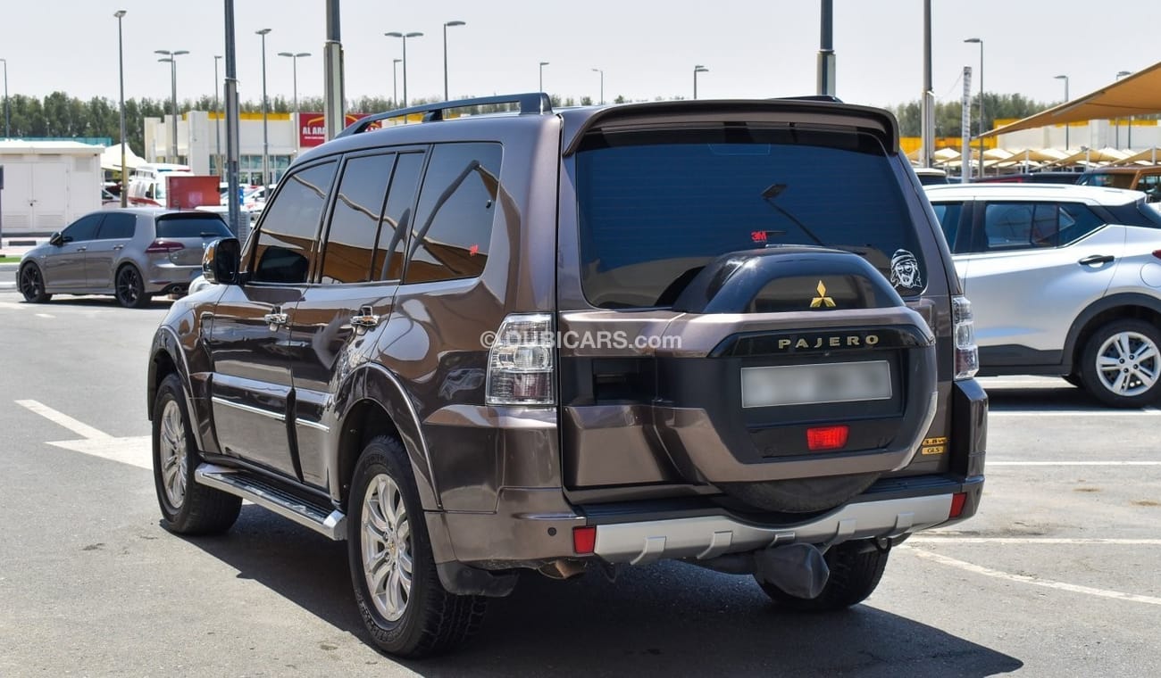 Mitsubishi Pajero 3.8 GLS V6