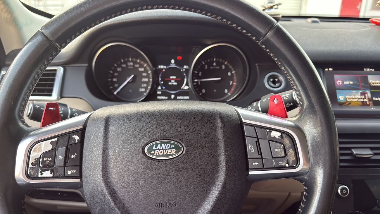 لاند روفر دسكفري سبورت Si4 HSE 2.0L (5 Seater)