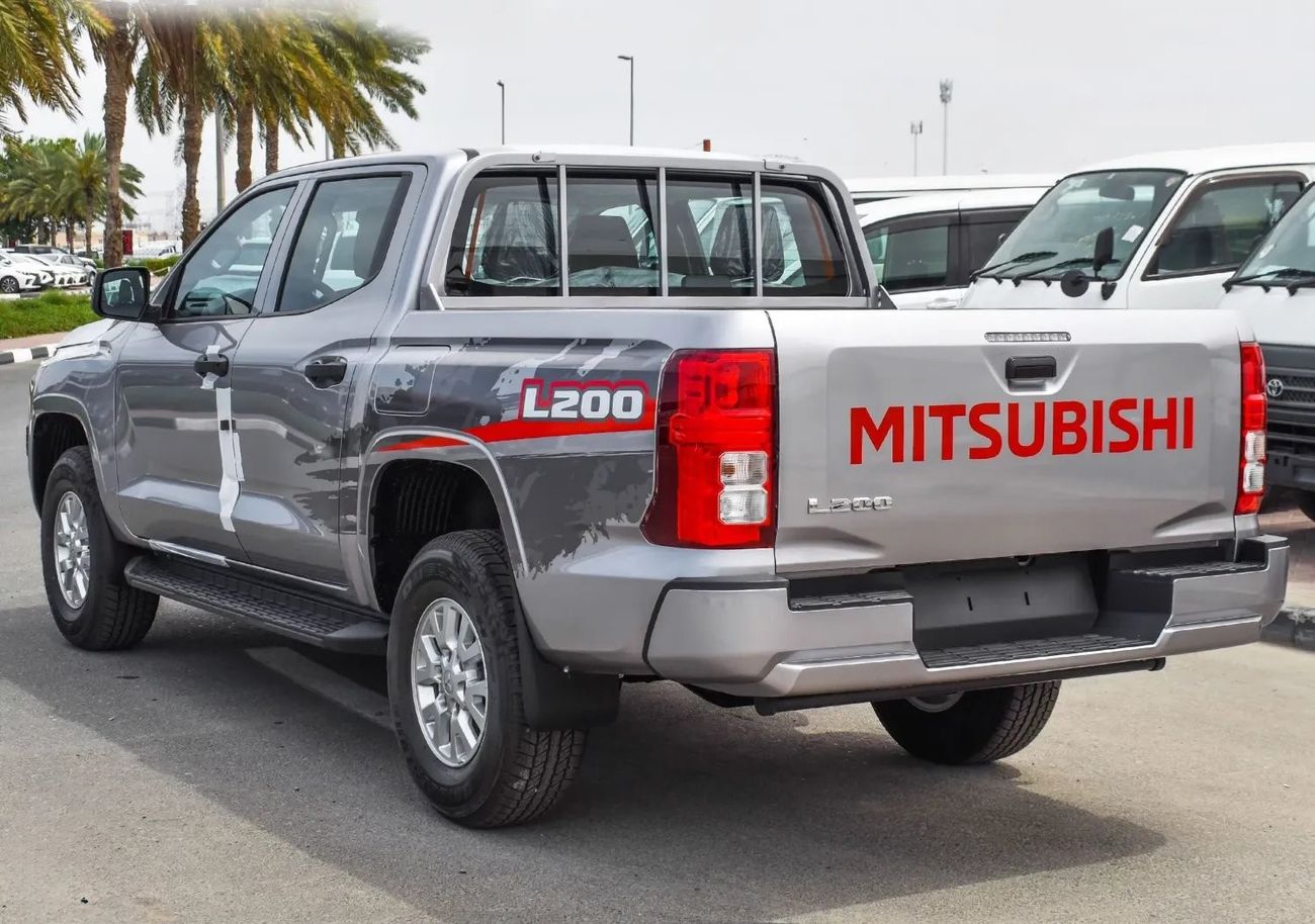 Mitsubishi L200 Triton GLX 4WD 2.4L Diesel MT High Line
