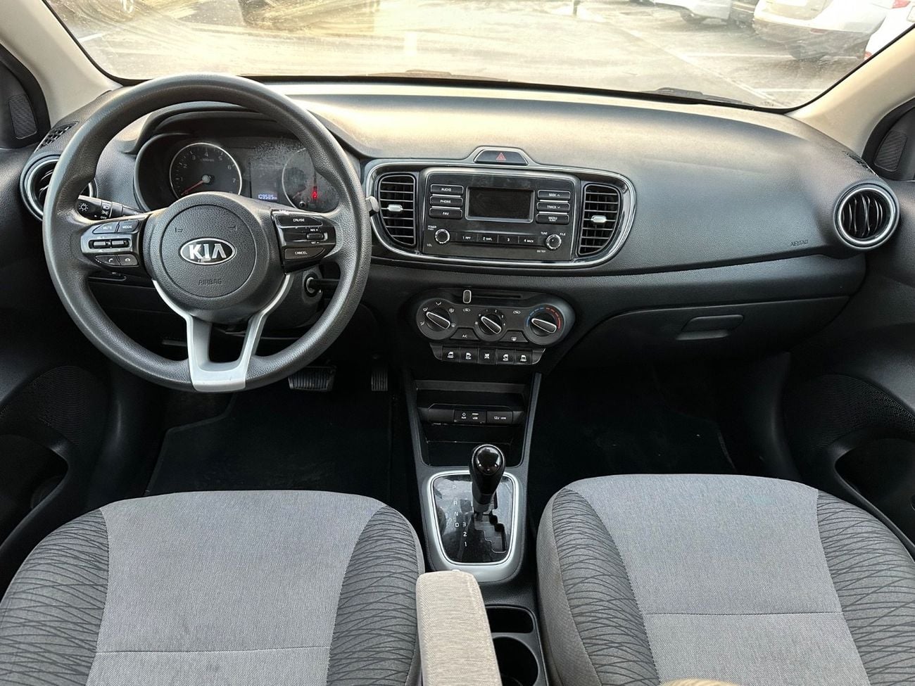 Kia Pegas EX