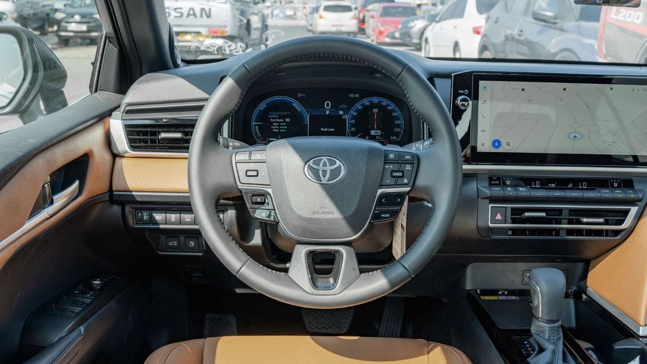 Toyota Camry 2026 Toyota Camry Lumiere 2.5L AT Hybrid (Silver-Tan)