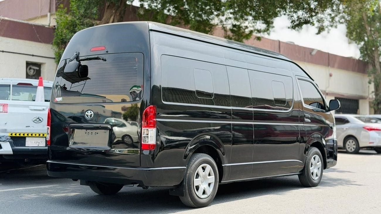 Toyota Hiace 2012 | 3.0L DIESEL ENGINE | AT | RHD | 14 SEATER | COMFORT SEATS | AUDIO PLAYER | POWER WINDOWS | TI