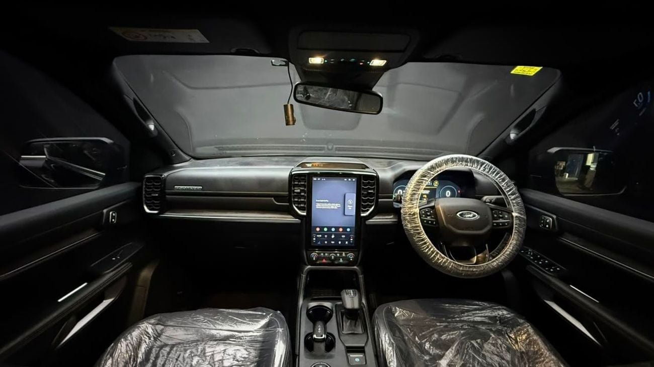 فورد ايفرست FORD EVEREST ,PLATINIUM ,YEAR 2023  ,AUTO TRANSMISSION ,ENGINE CAPACITY 3.0 LITER