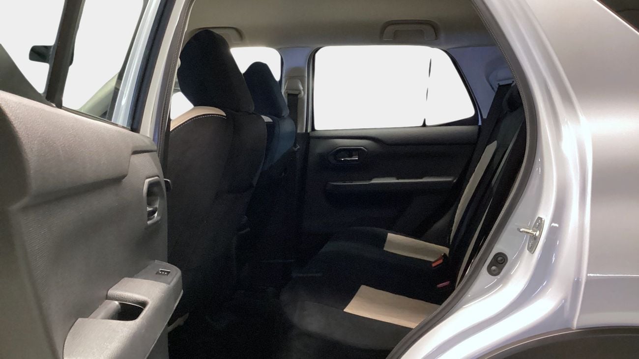 تويوتا ريز G | upto AED 20,000 Ramadan Discount | شامل الضمان | 0 ﺪﻔﻋﺓ ﺃﻮﻟﻯ