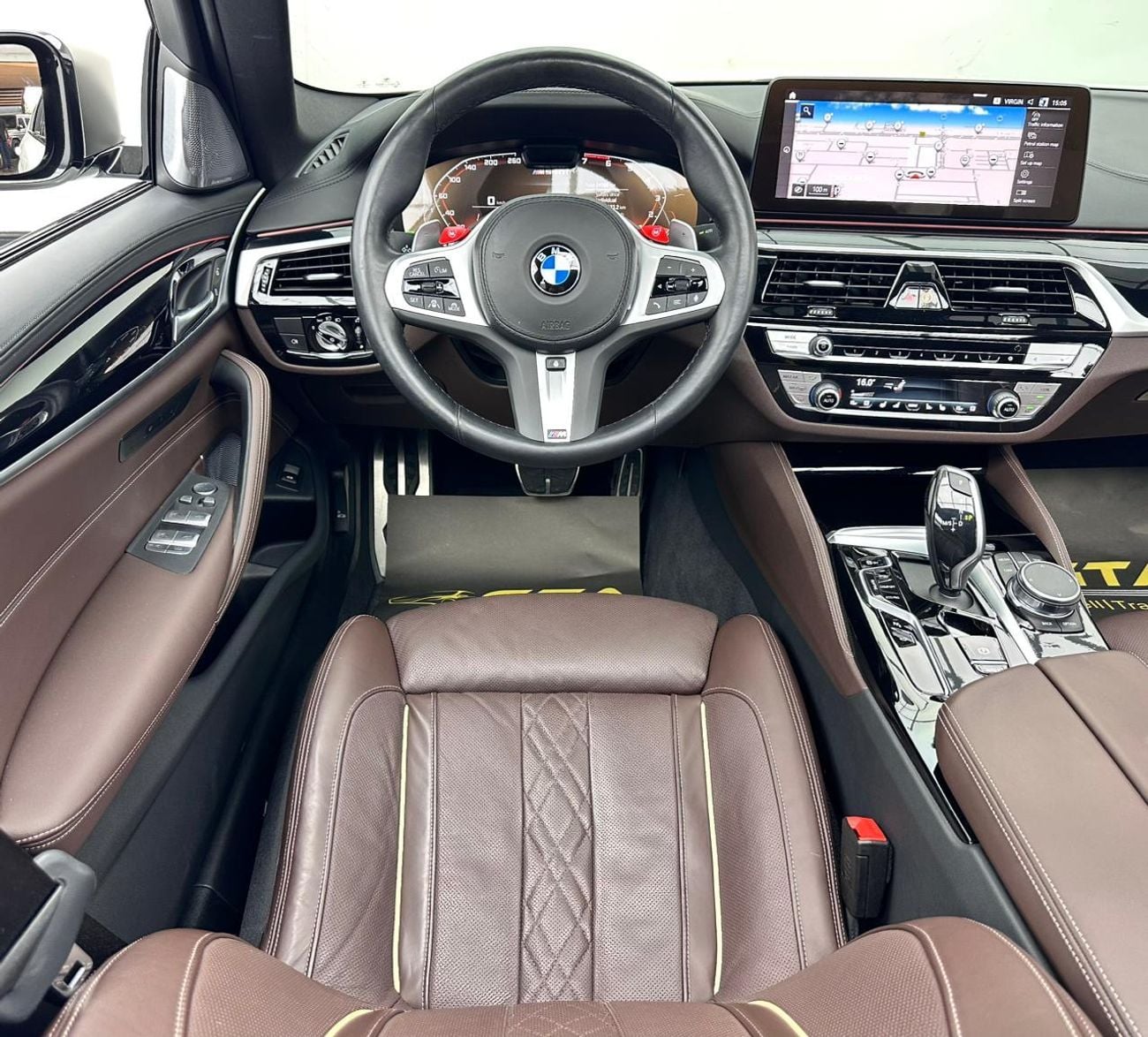 بي أم دبليو M550i 2023 BMW 550i xDrive, 4.4L Bi-Turbo V8 AWD, 530bhp 750Nm Torque, 8-Speed Auto-Gearbox.