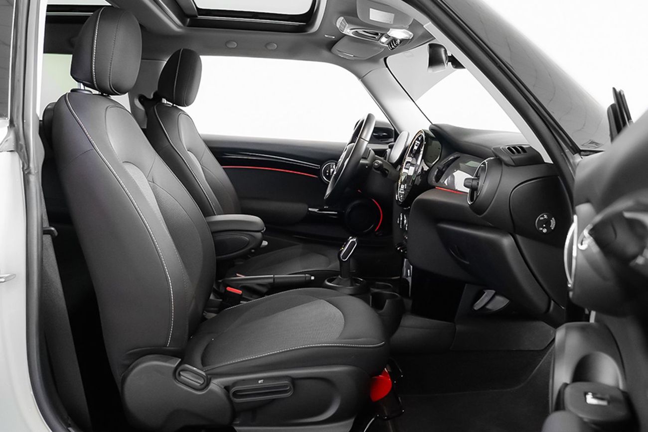 Mini Cooper Std 1.5L (5 Seater)