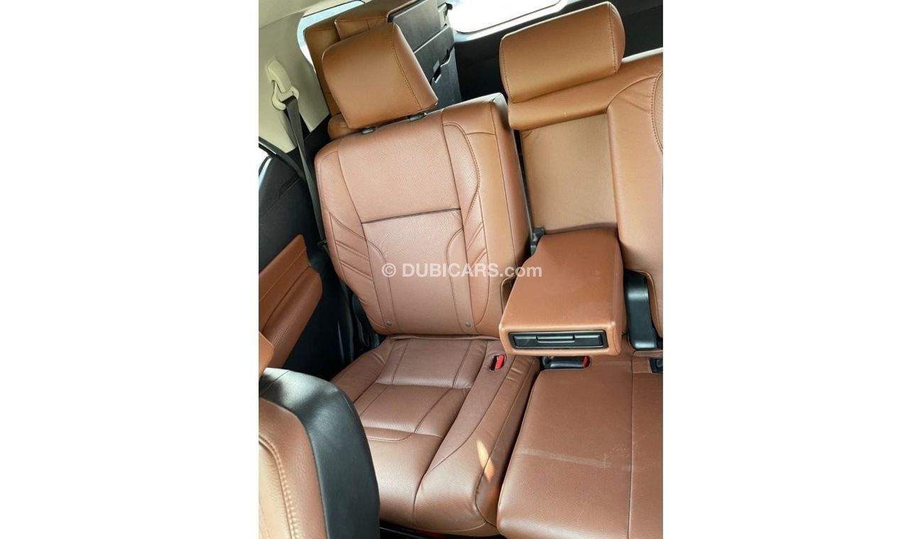 Toyota Fortuner EXR GXR TOYOTA FORTUNER  (GCC  _ SPEC) -  2019- VERY GOOD