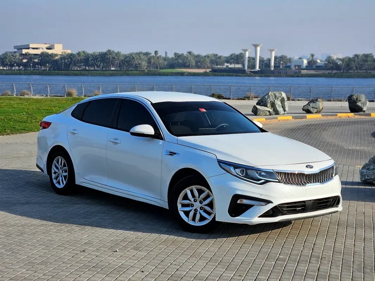 كيا أوبتيما GCC Premium Condition With Low KM With Pedal Shifter Avaliable With Bank Finance