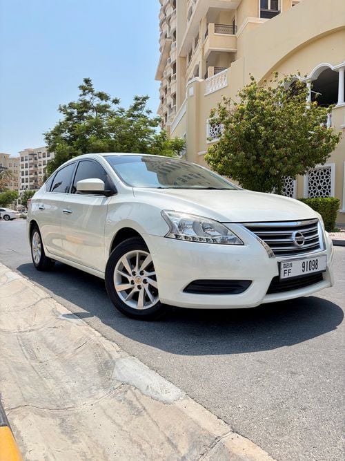 Nissan Sentra S