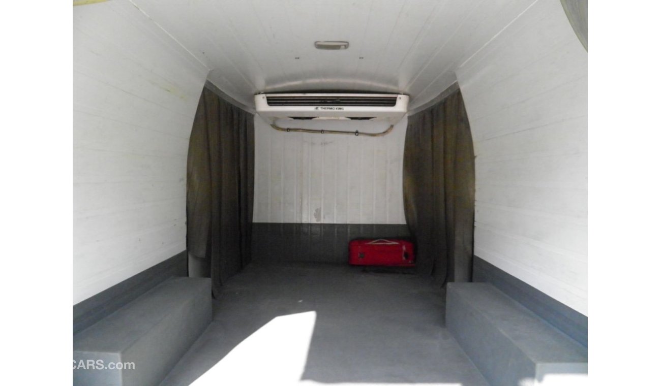 Toyota Hiace 2009 chiller Ref#694