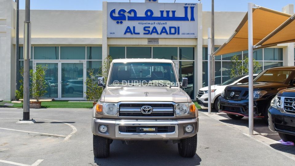 Used Toyota Land Cruiser Pick Up 2009 for sale in Dubai - 622776