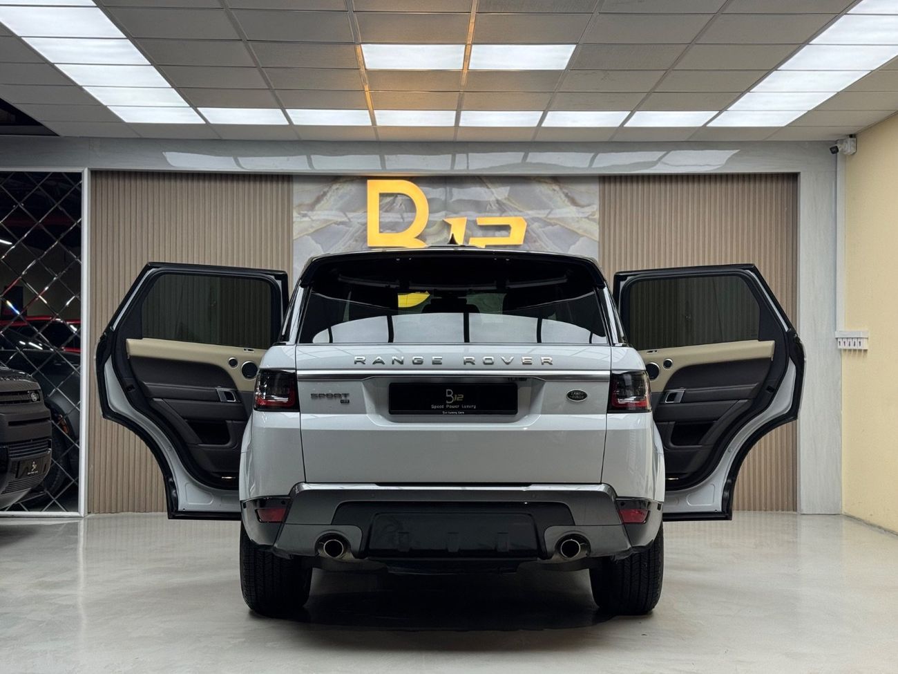 Land Rover Range Rover Sport HSE S 3.0L