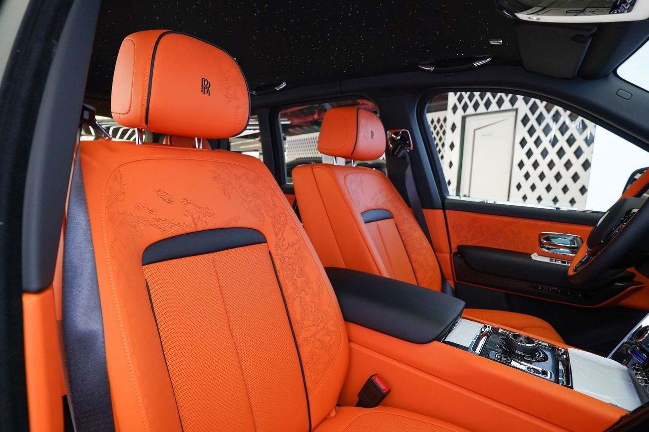 Rolls Royce Cullinan BLACK BADGE