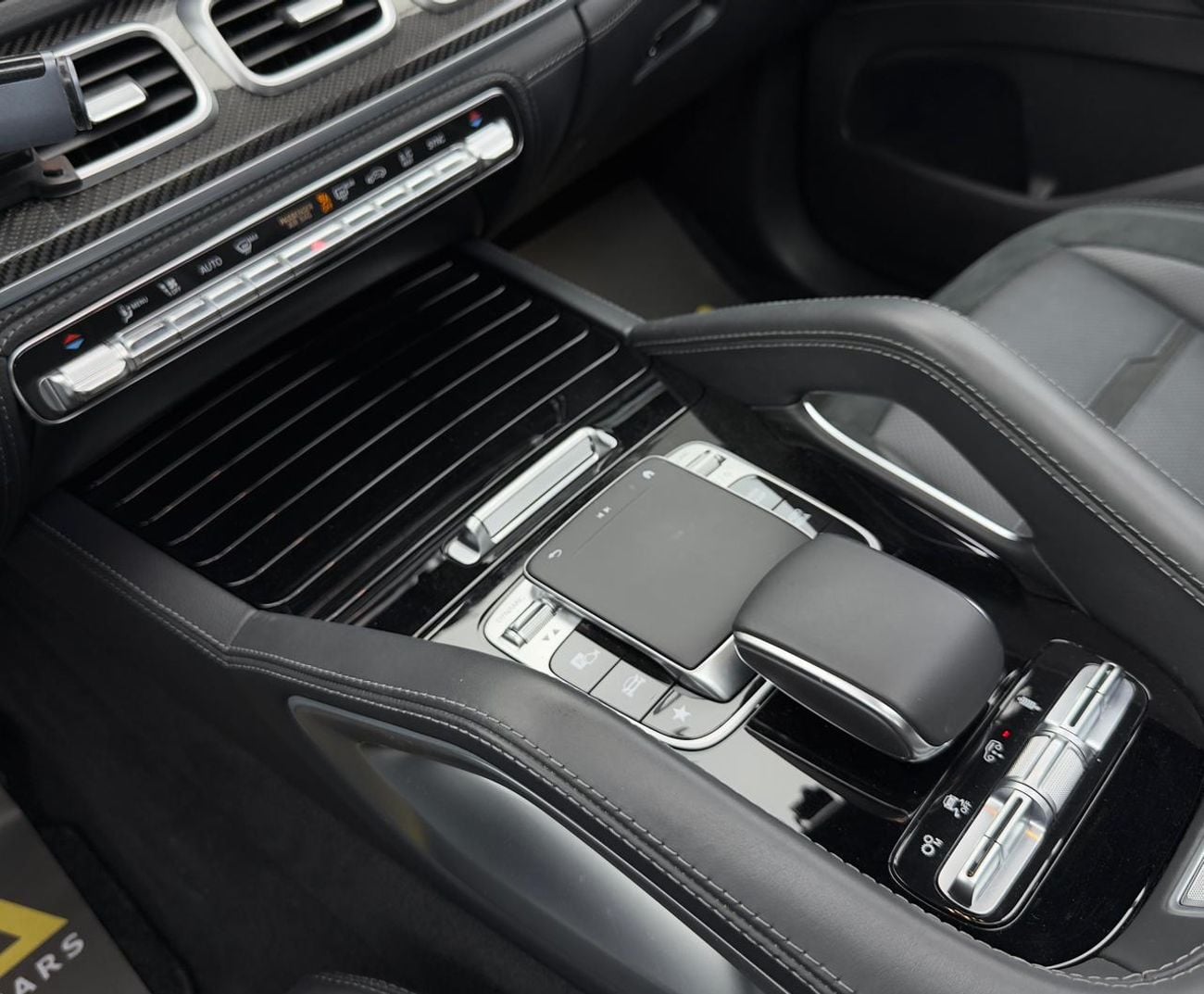 Mercedes-Benz GLE 53 AMG 2022 Mercedes Benz GLE53 AMG 4Matic+, Warranty, Full Service History, Very Low Km, 7 Seater, GCC