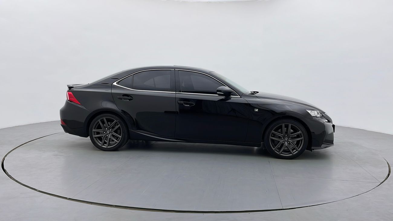 Lexus IS 200 IS 200t F 2000