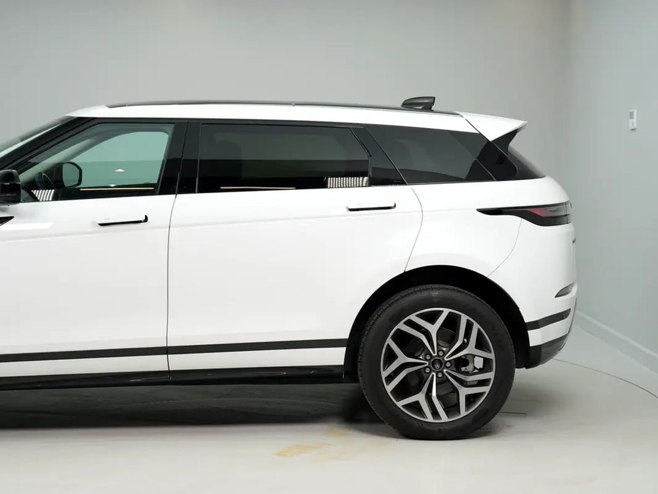 Land Rover Range Rover Evoque DYNAMIC SE P250 LOW Mileage | Great Condition