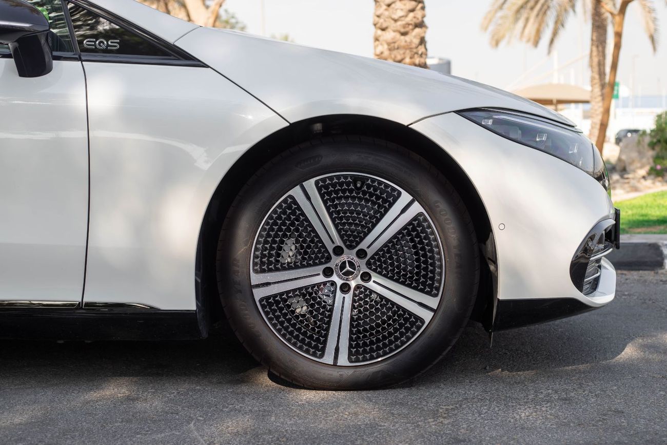 مرسيدس بنز EQS 450+