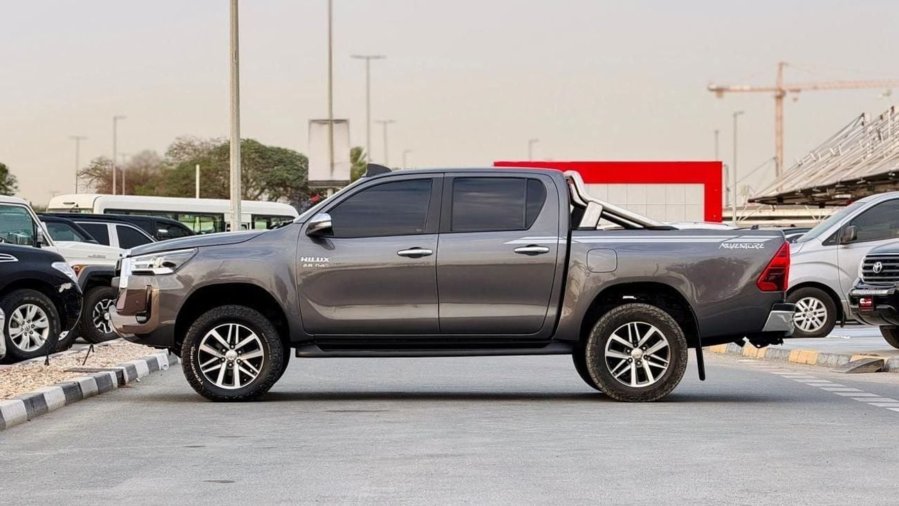 Toyota Hilux 2018 | 2.8L DIESEL | AT | RHD | DOUBLE CABIN | PUSH START ENGINE | ELECTRIC SEATS