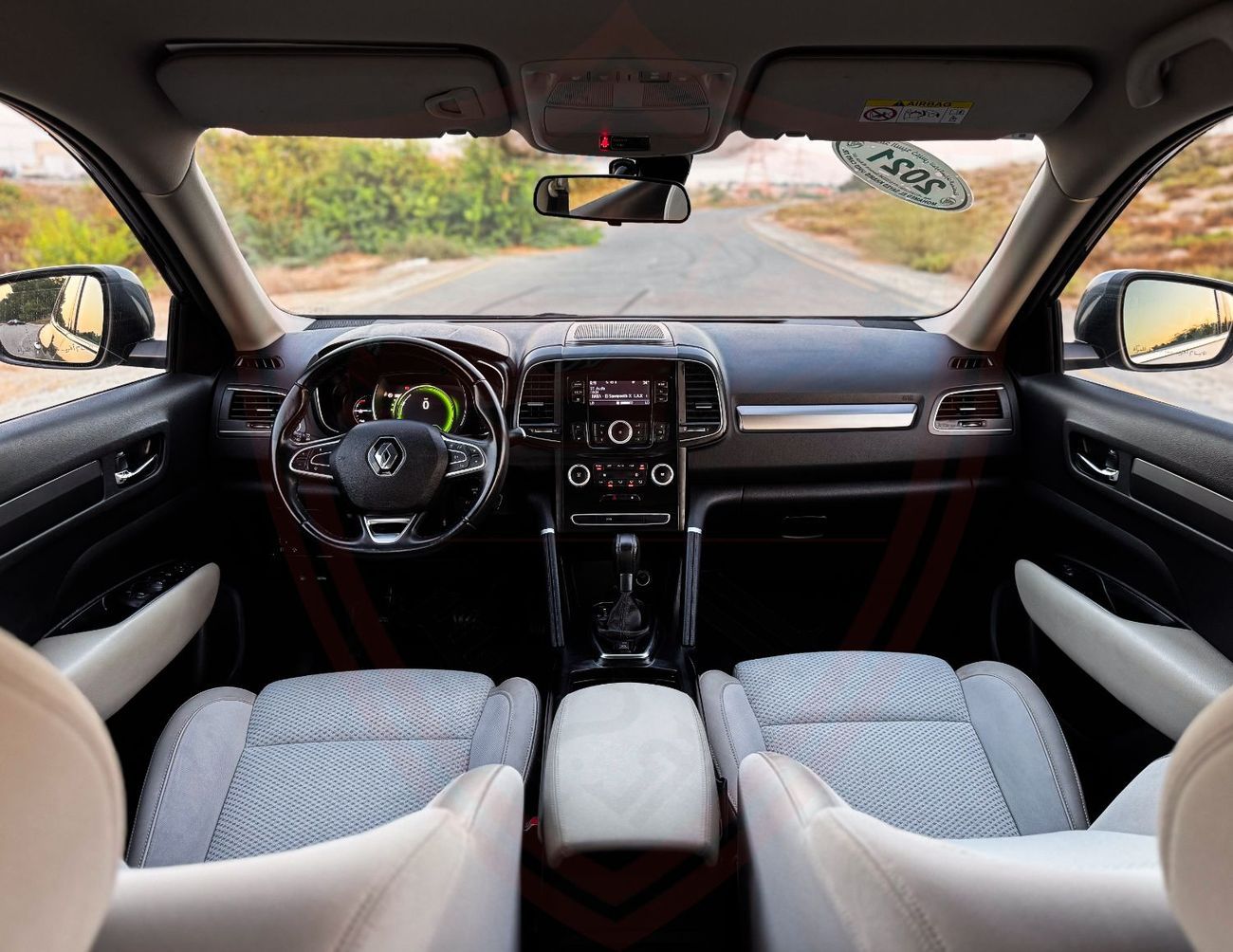 رينو كوليوس رينو كوليوس | ٢.٥ لتر | 2021 | خليجي | خالية من الحوادث | بحالة ممتازة | ٧١٨ شهرياً