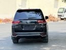 تويوتا لاند كروزر Toyota landcuriser GXR V8 2016 sunroof facelifted 2025 petrol 2016 V8 sunroof 4.6 petrol