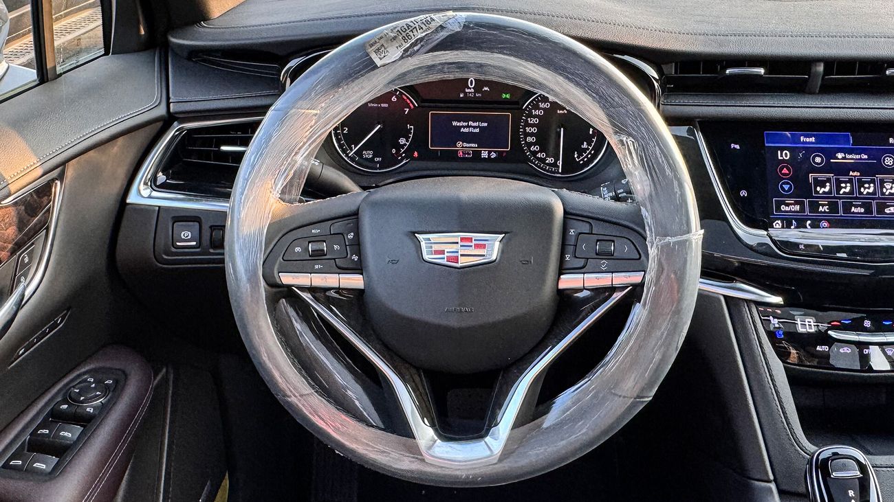 Cadillac XT6 Premium Luxury 350T AWD 7-Seats 2022 0Km