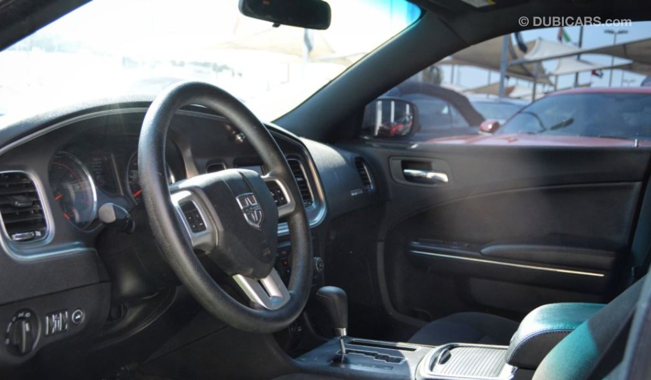 دودج تشارجر Dodge Charger SXT V6 2013/Original Airbags/Very Good Condition