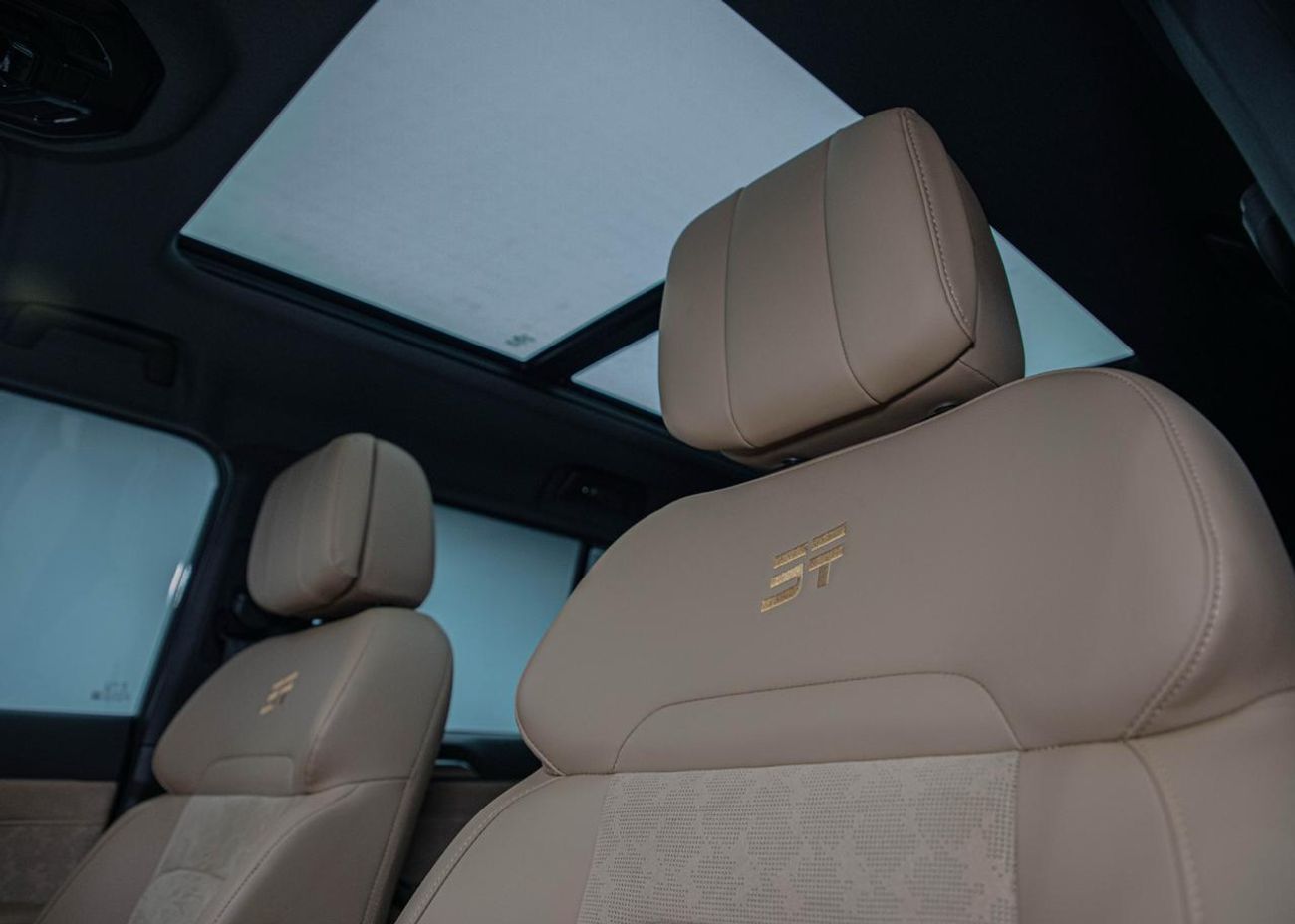 Jetour T2 Luxury Travel Plus • Jetour Warranty 2030 • Elite/Agency Supplied Vehicle