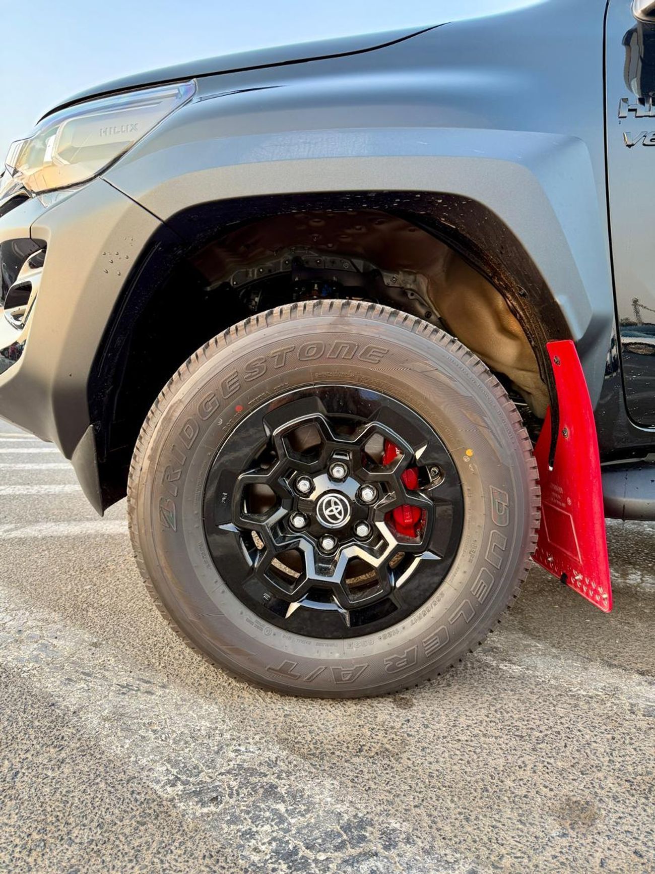تويوتا هيلوكس Toyota Hilux GR Sport 4.0L