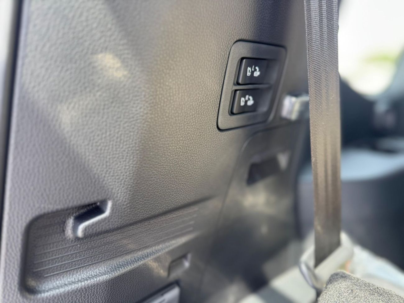 تويوتا لاند كروزر 3.5T GR-Sport Hybrid