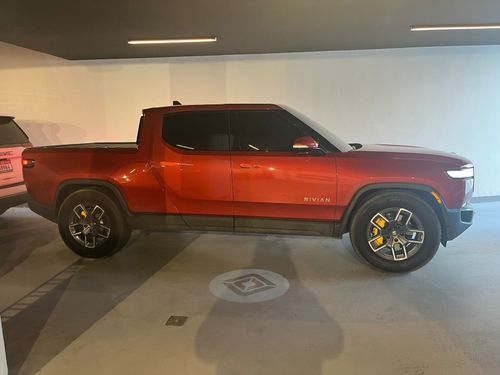 Rivian R1T