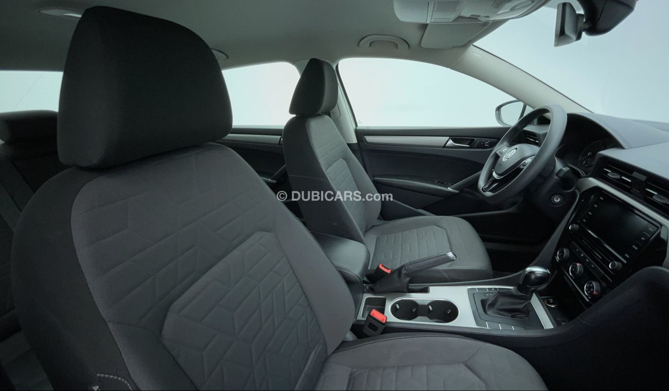 Volkswagen Passat HIGHLINE 2.5 | Under Warranty | Inspected on 150+ parameters