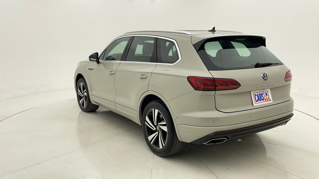 Volkswagen Touareg R LINE 3 | Zero Down Payment | Free Home Test Drive