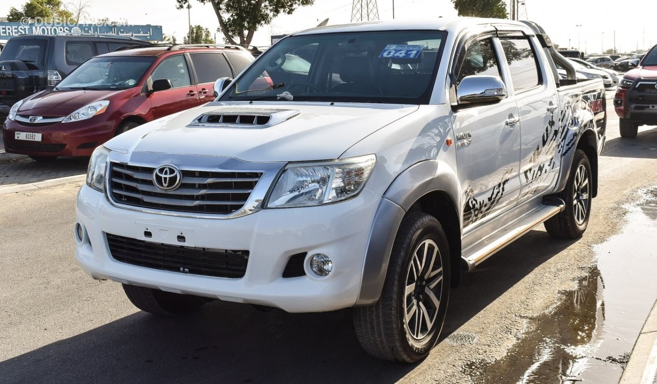 Toyota Hilux 3.0 D-4D  Right Hand