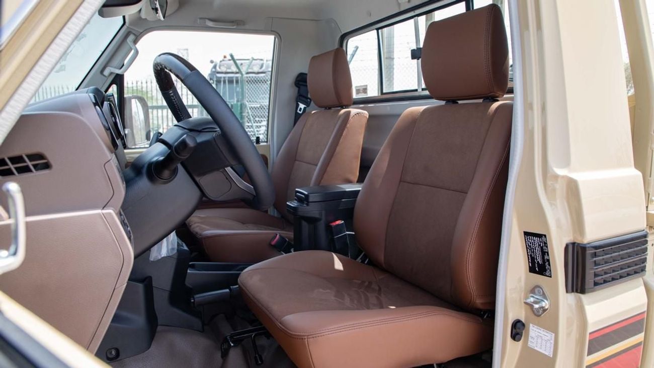 Toyota Land Cruiser Pick Up
