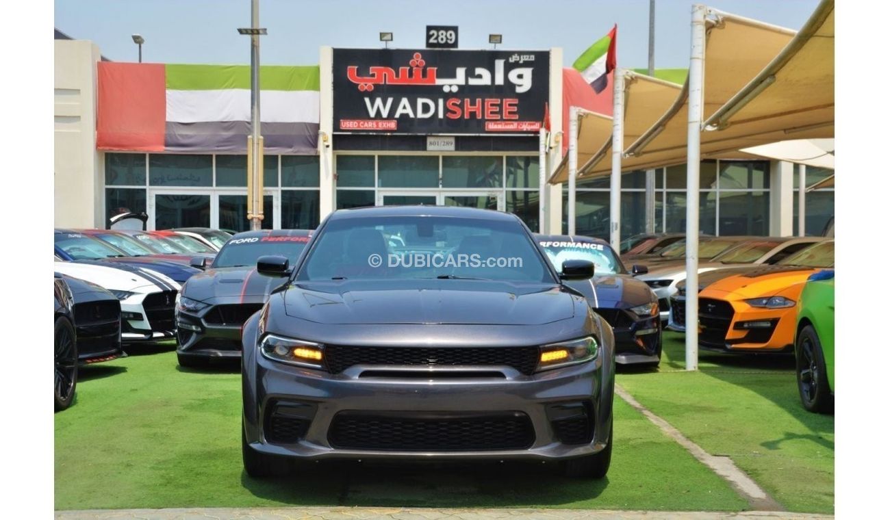 Dodge Charger SXT Plus CHARGER