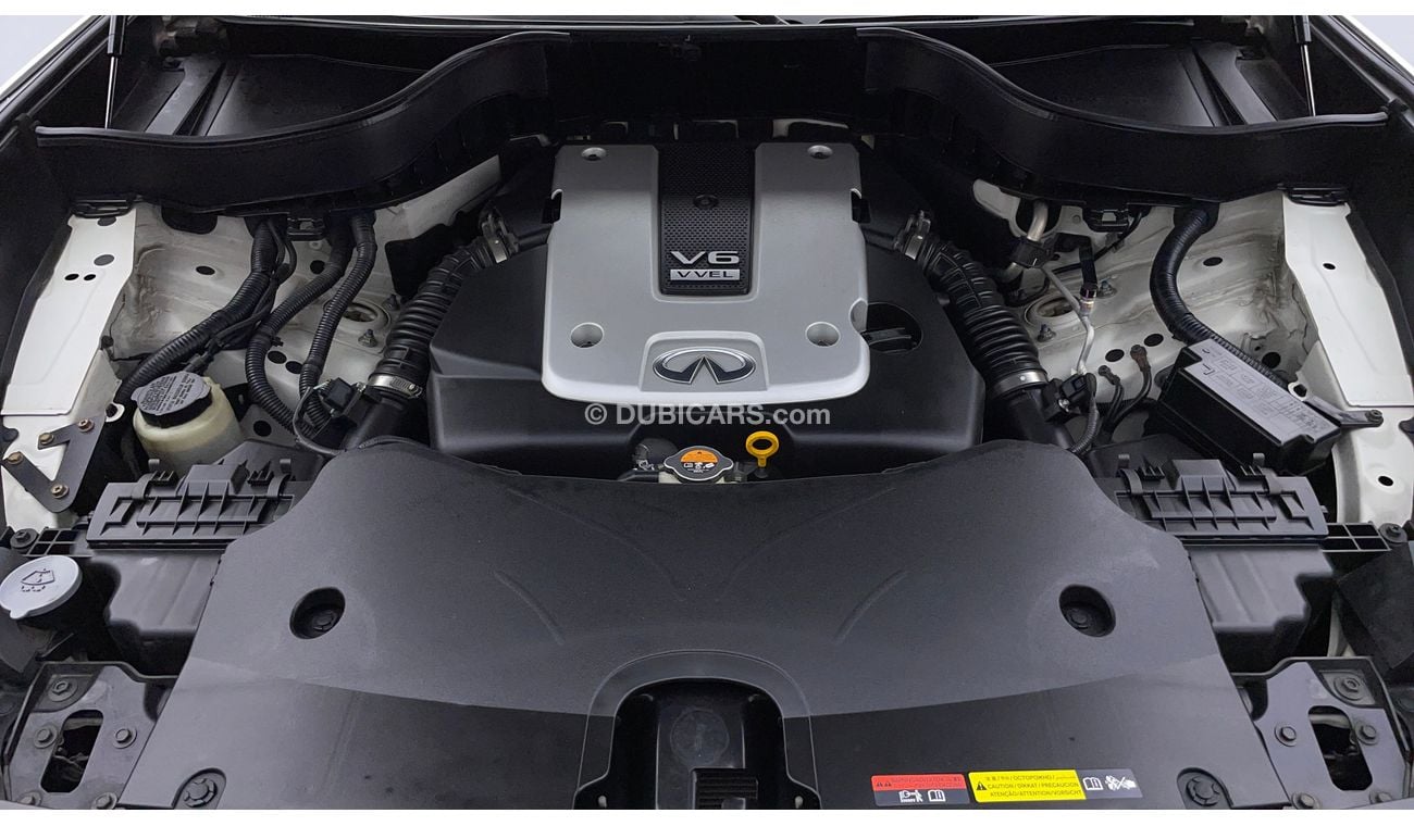 Infiniti QX70 LUXE SENSORY 3.7 | Zero Down Payment | Free Home Test Drive