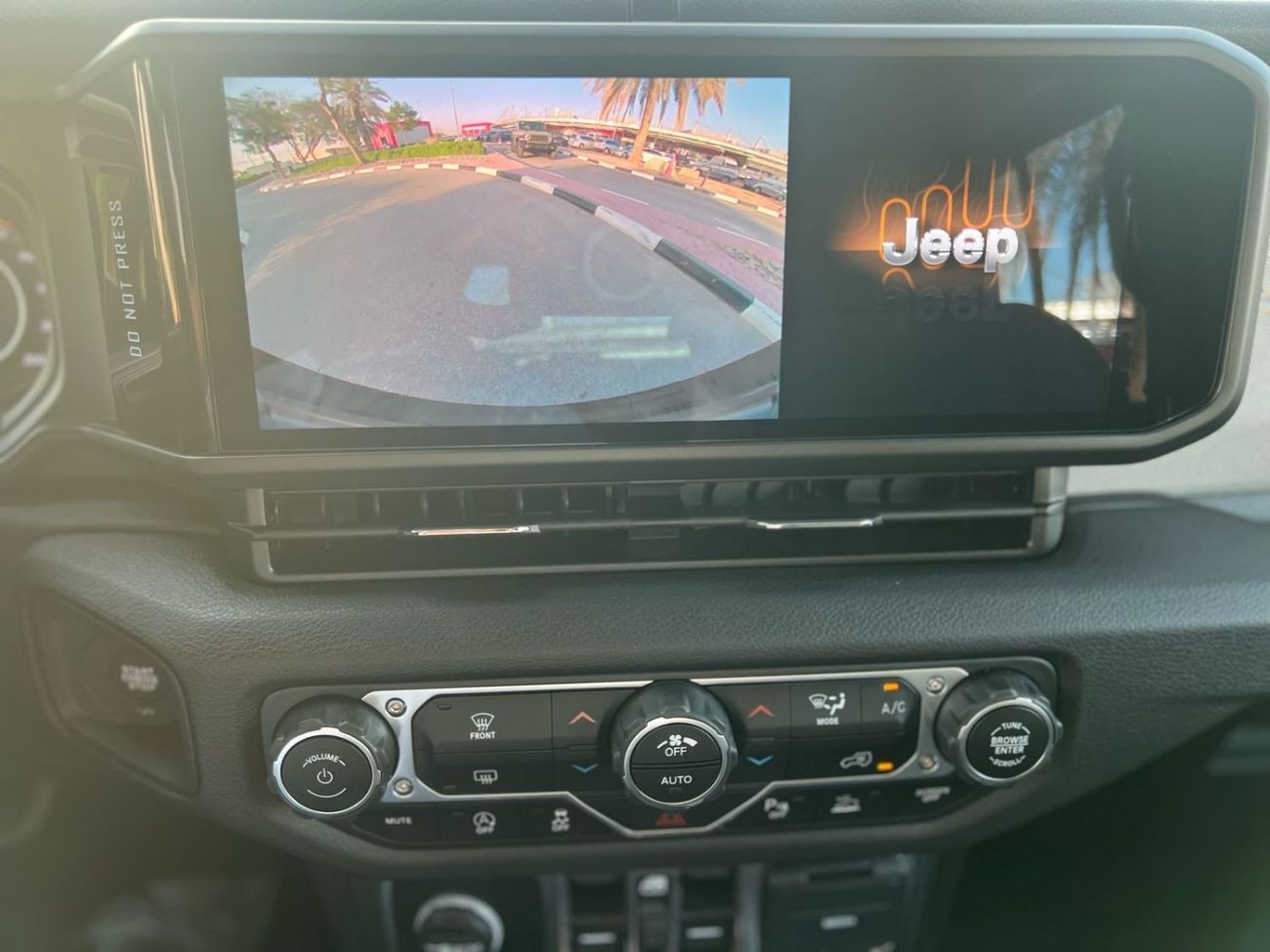 جيب رانجلر Unlimited Sport S 2.0L A/T