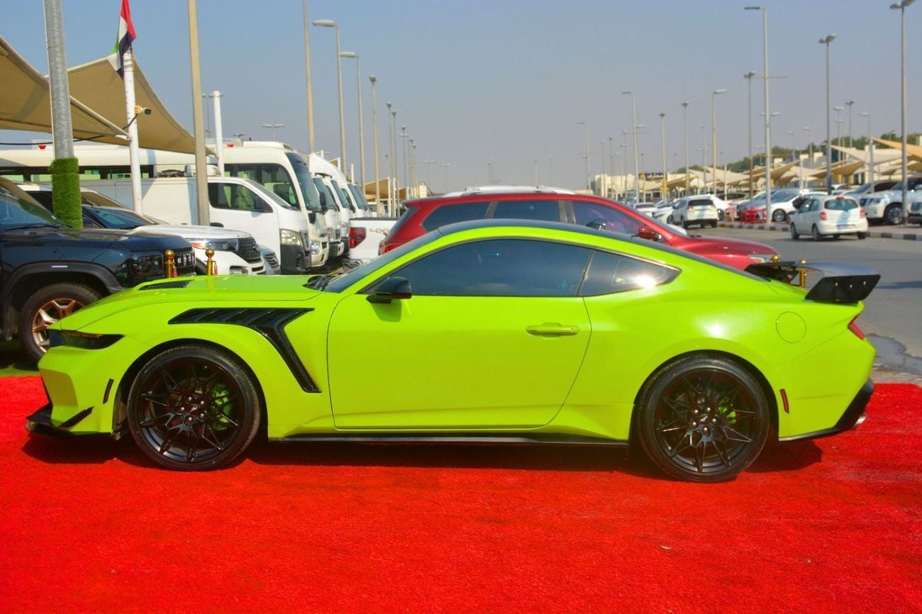 Ford Mustang STD EcoBoost 2.3L Coupe A/T