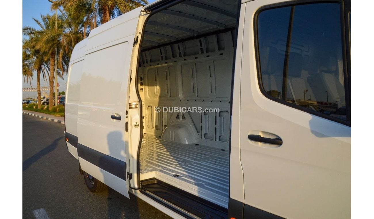 Mercedes-Benz Sprinter MERCEDEZ SPRINTER 3.0L DIESEL 6cyl  2022 | 7-speed shift-able automatic | Rear wheel drive | Pre-col