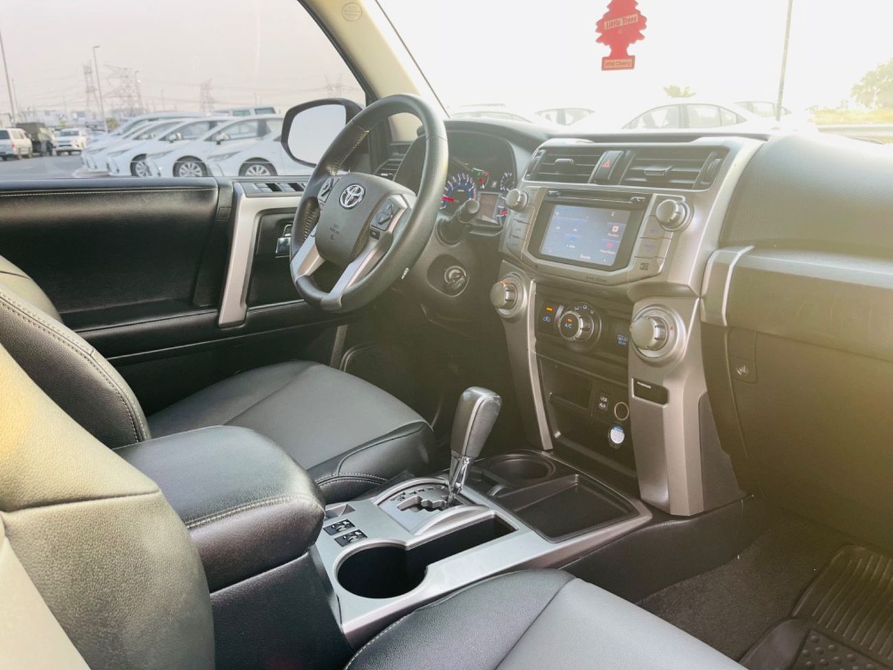 تويوتا Runner4 Leather