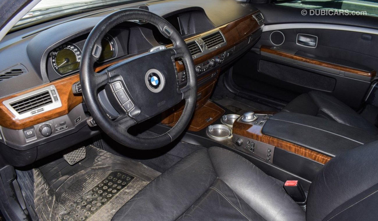 BMW 745e L i