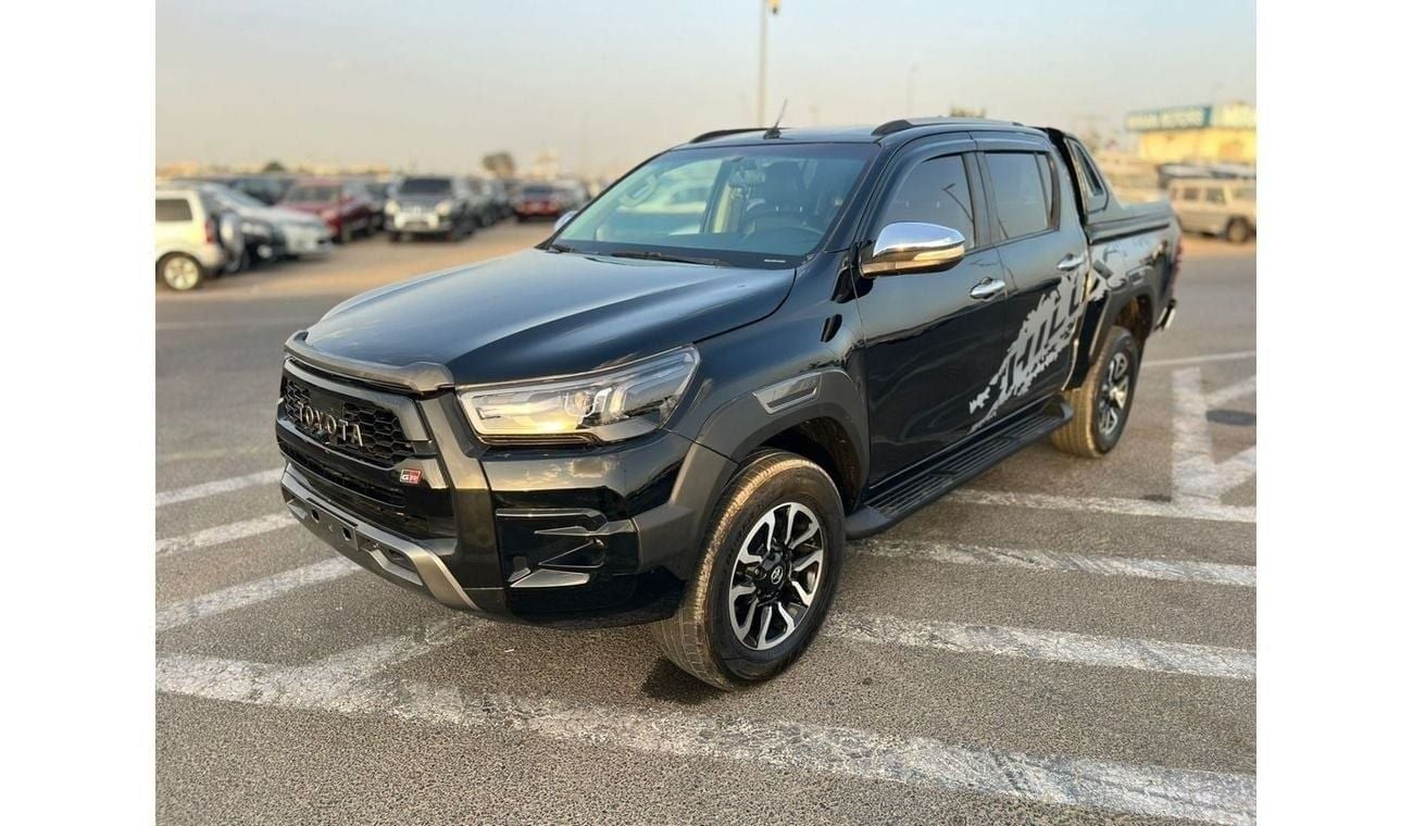 تويوتا هيلوكس 2016 TOYOTA HILUX MT FULL OPTION 2.7L V4 4X4 - 4 Wheel Drive - GOOD CONDITION